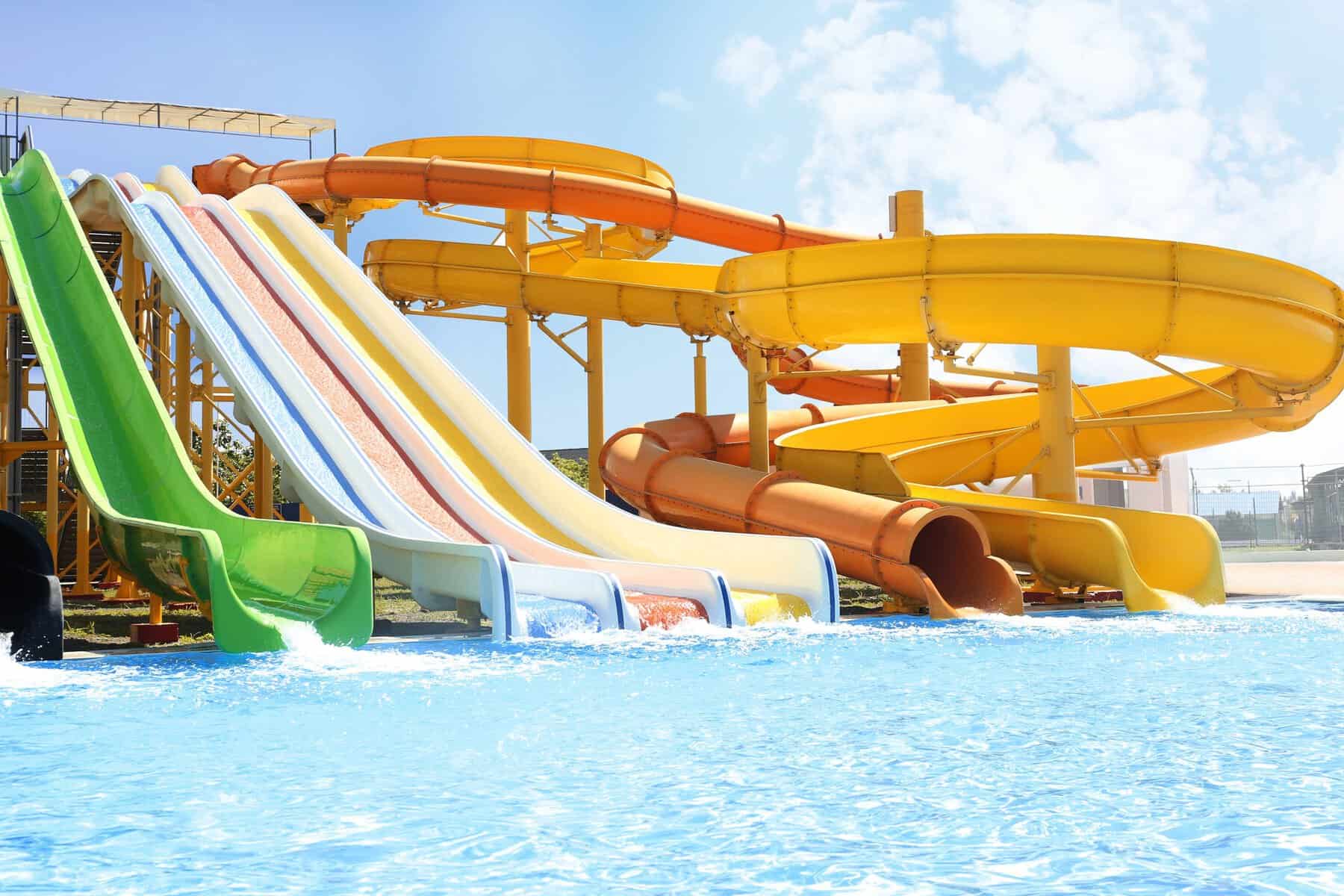 Different-colorful-slides-in-water-park-on-sunny-day