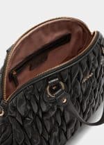 Mittelgroße Handtasche aus Matelassé – Bild 3