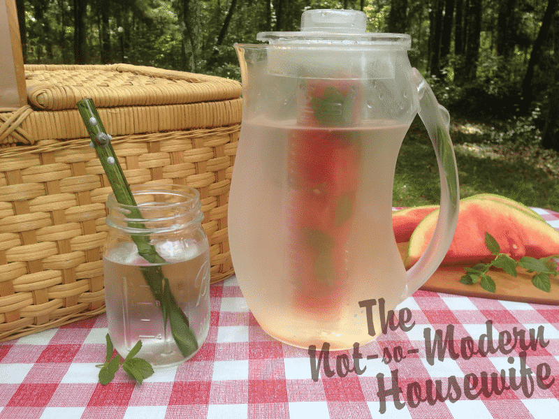 Fruit Infused Water to Beat the Summer Heat