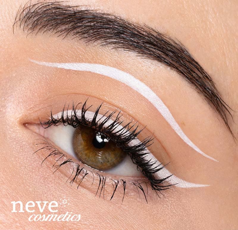 weißer Eyeliner-Stift