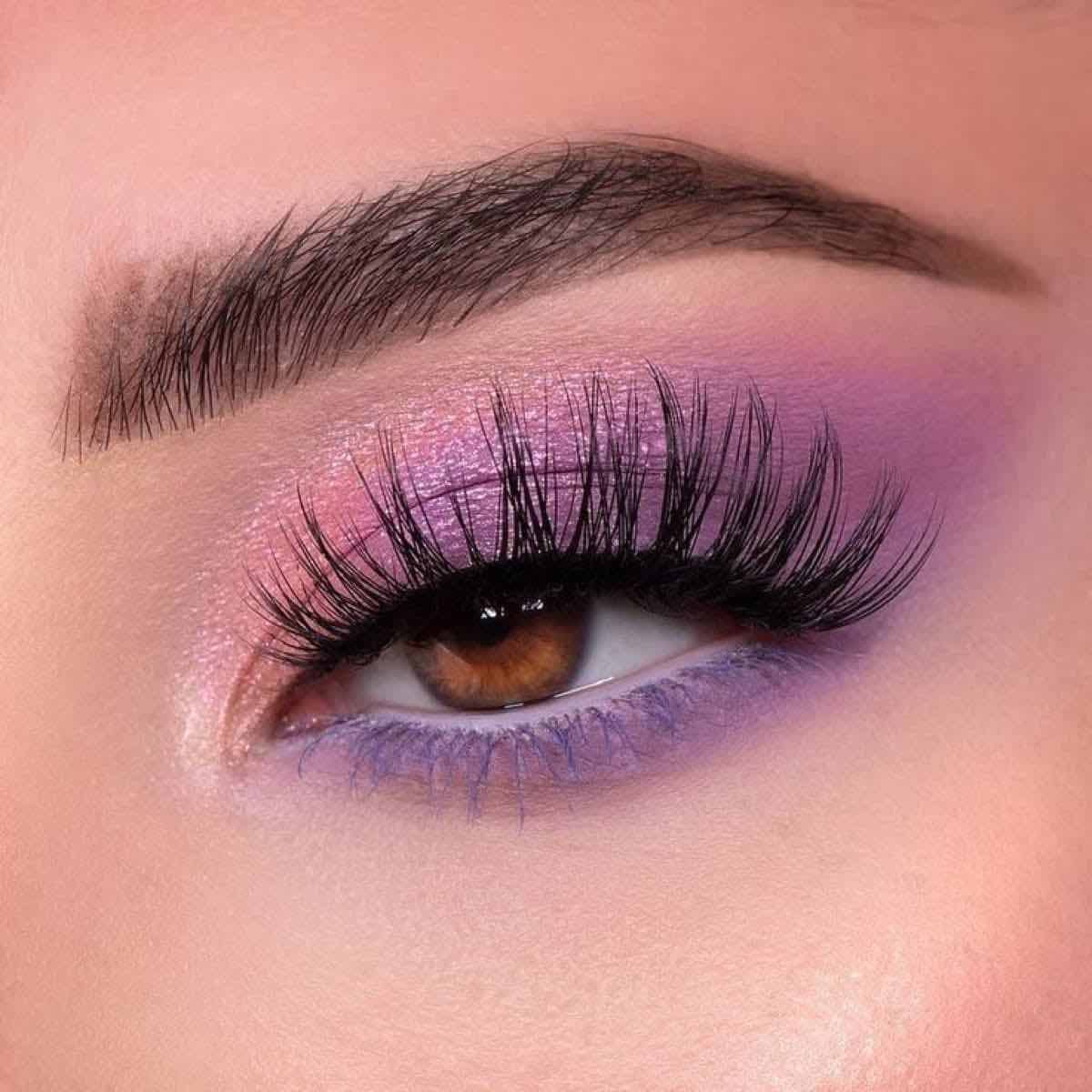 Lila macht braune Augen wett