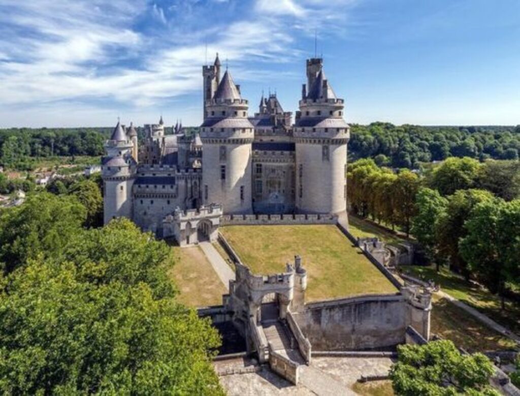Château de Pierrefonds (Hauts-de-France)