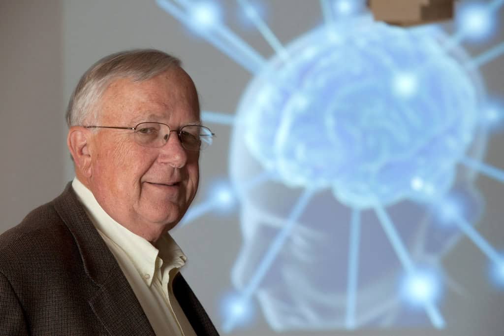 Dr. MIchael Merzenich előadást tart
