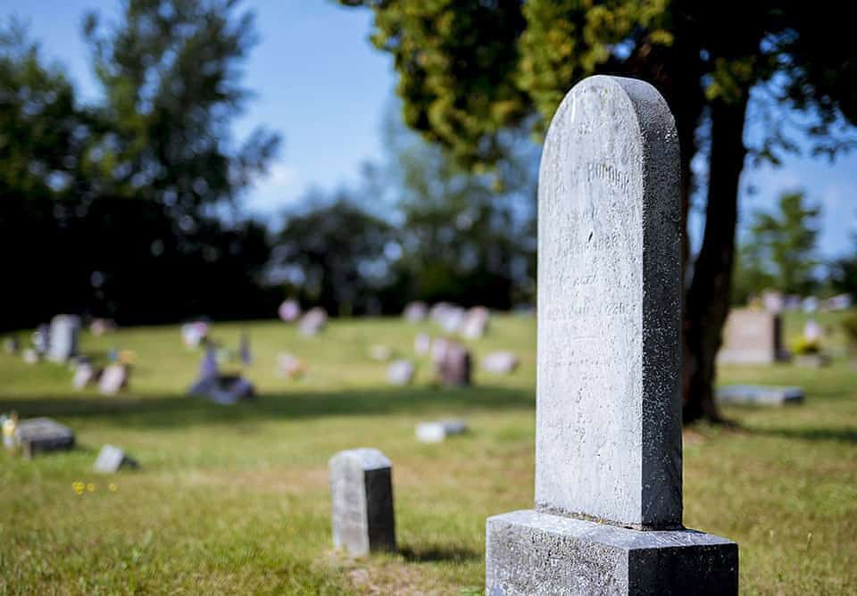Come organizzare un funerale