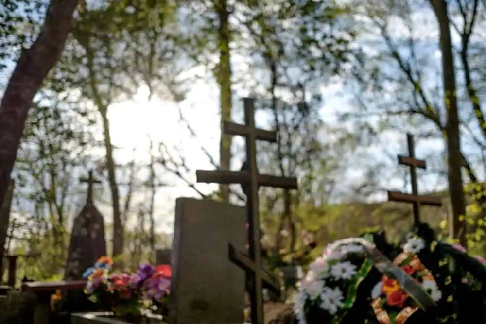 Come Scegliere l'Onoranza Funebre Giusta a Milano