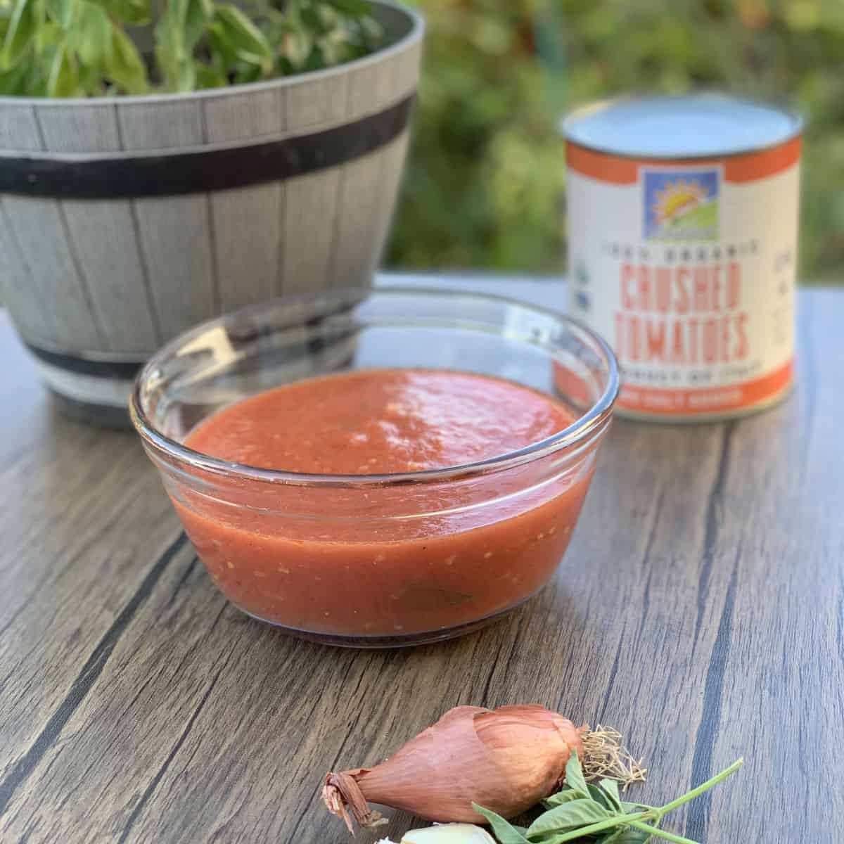 Quick and simple sugo di pomodoro or marinara sauce.