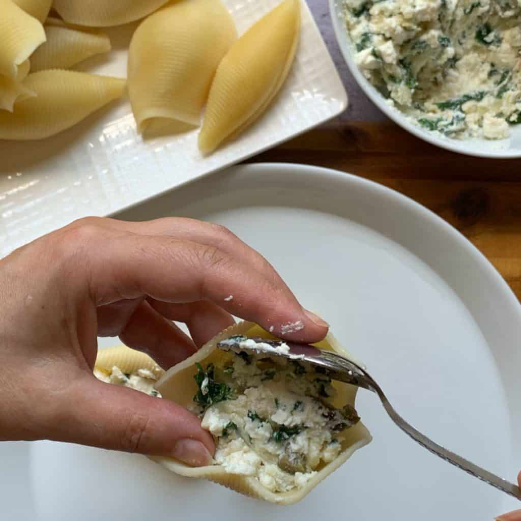 Stuffed Shells Loaded With Artichokes Spinach Feta Process 12s 3 4