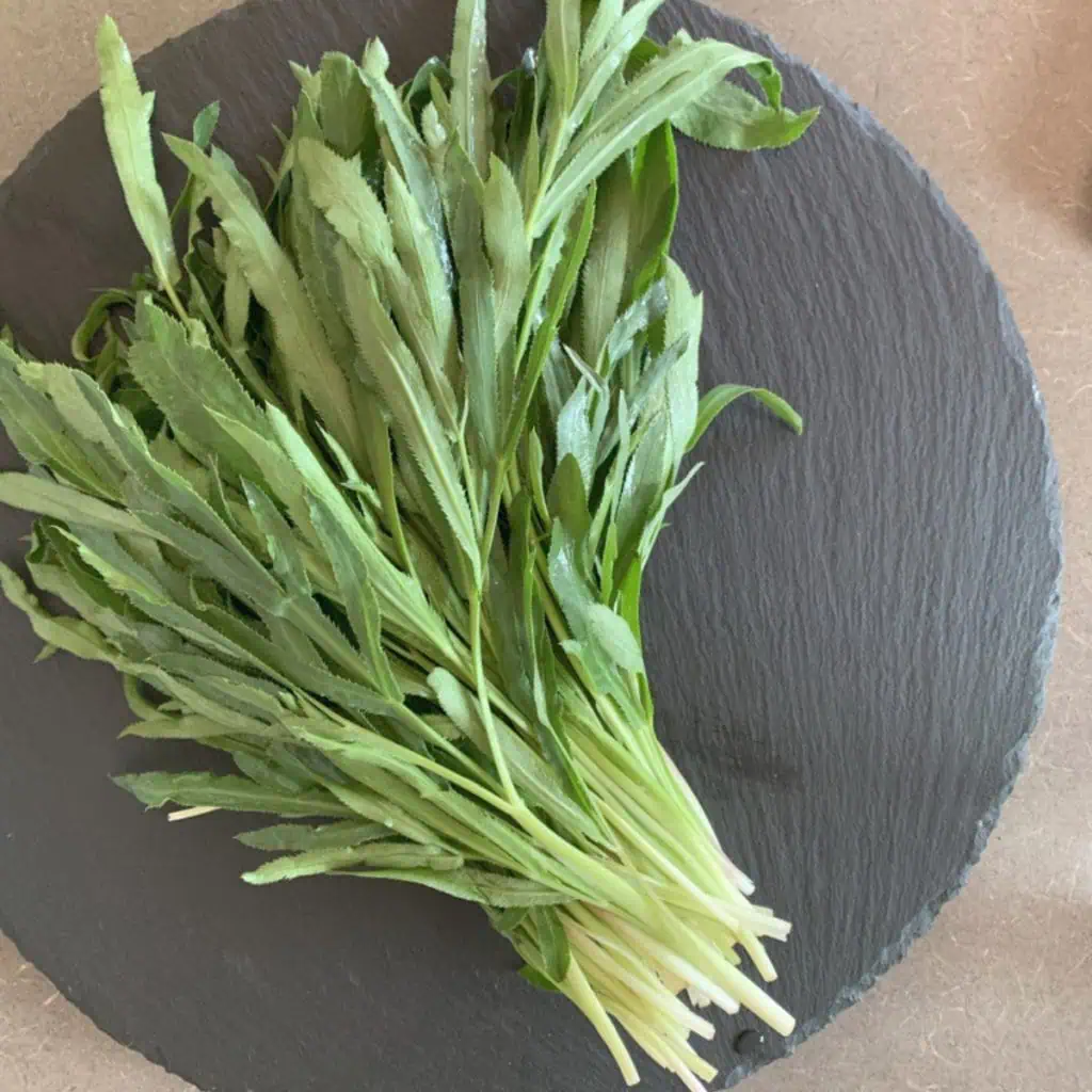 Bunch of sebekh greens.