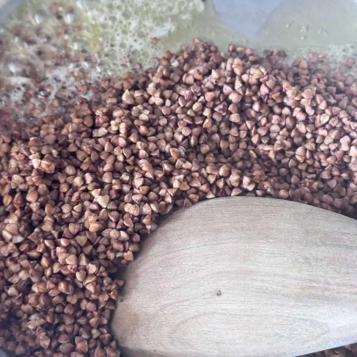 Toasting buckwheat pilaf.