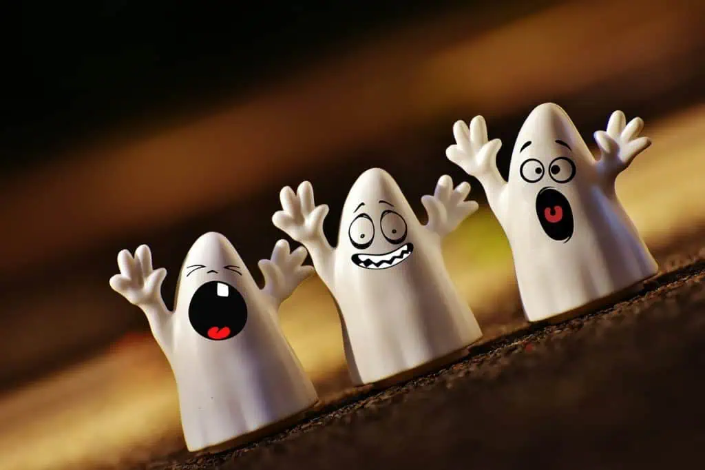 things i love about fall. Halloween ghosts