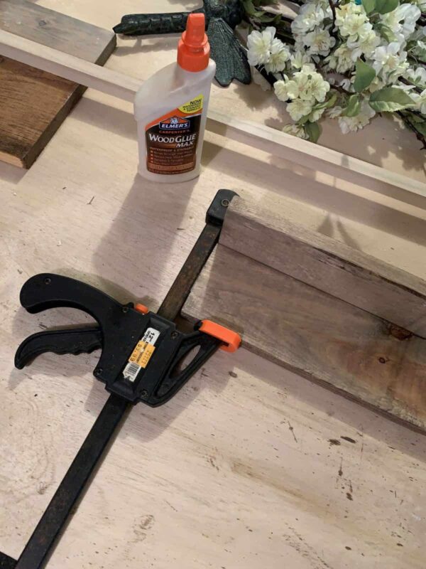 gluing your boards for the shelf