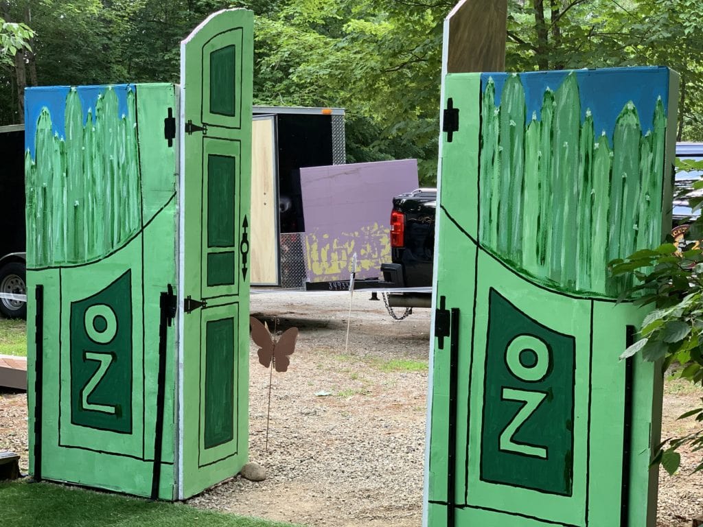 halloween camping gates of oz