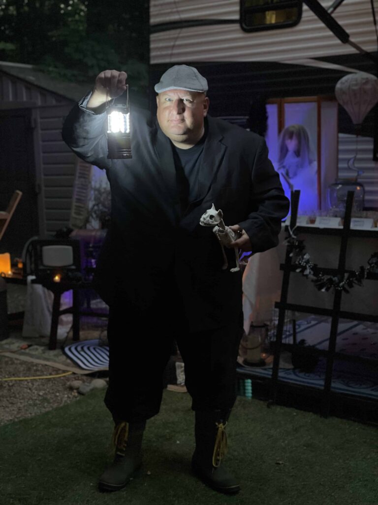 The graveyard keeper costume
