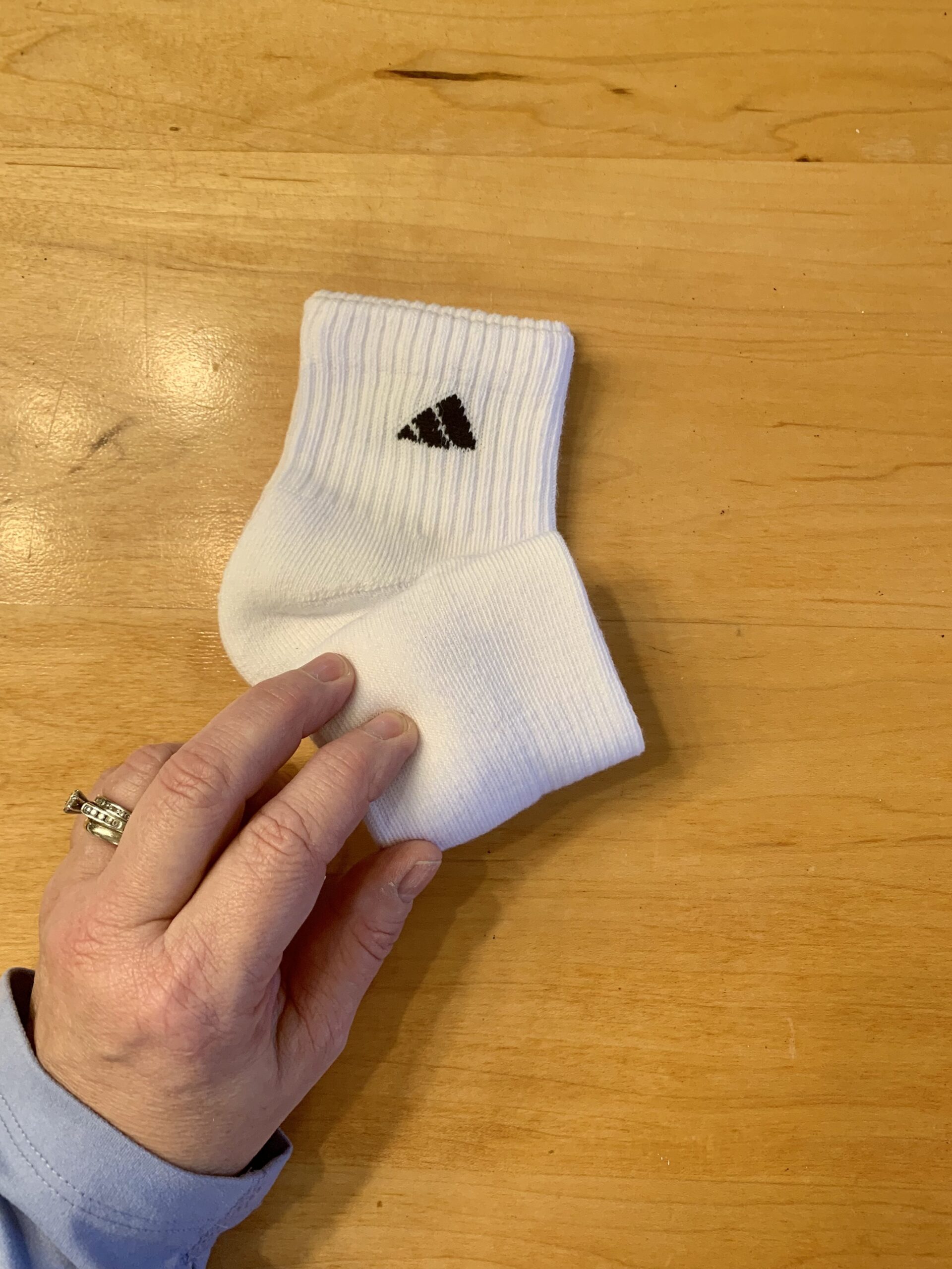 How to fold socks the KonMari method. 