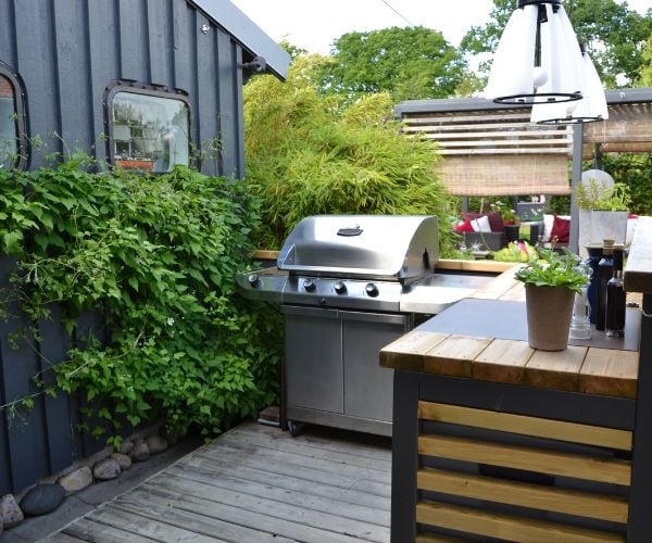 outdoor kitchen idea
