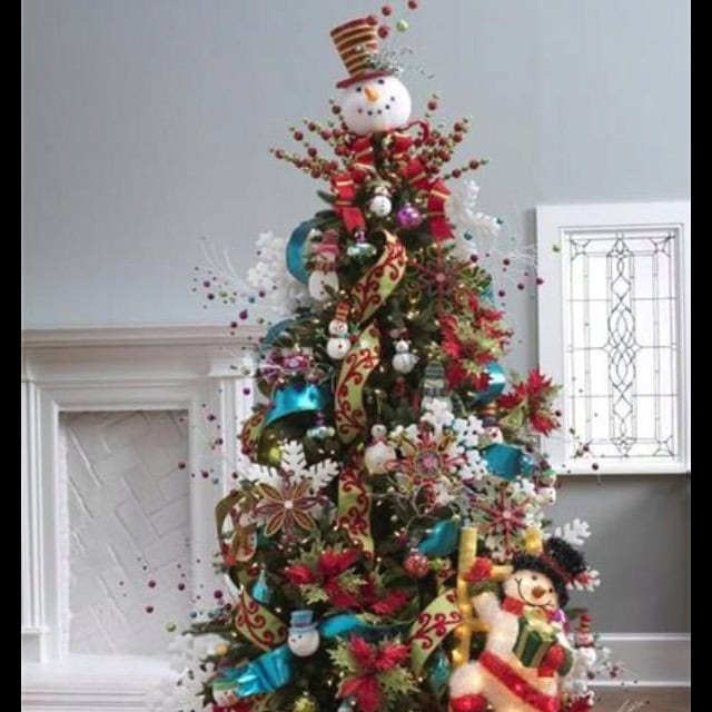 decorated Christmas tree