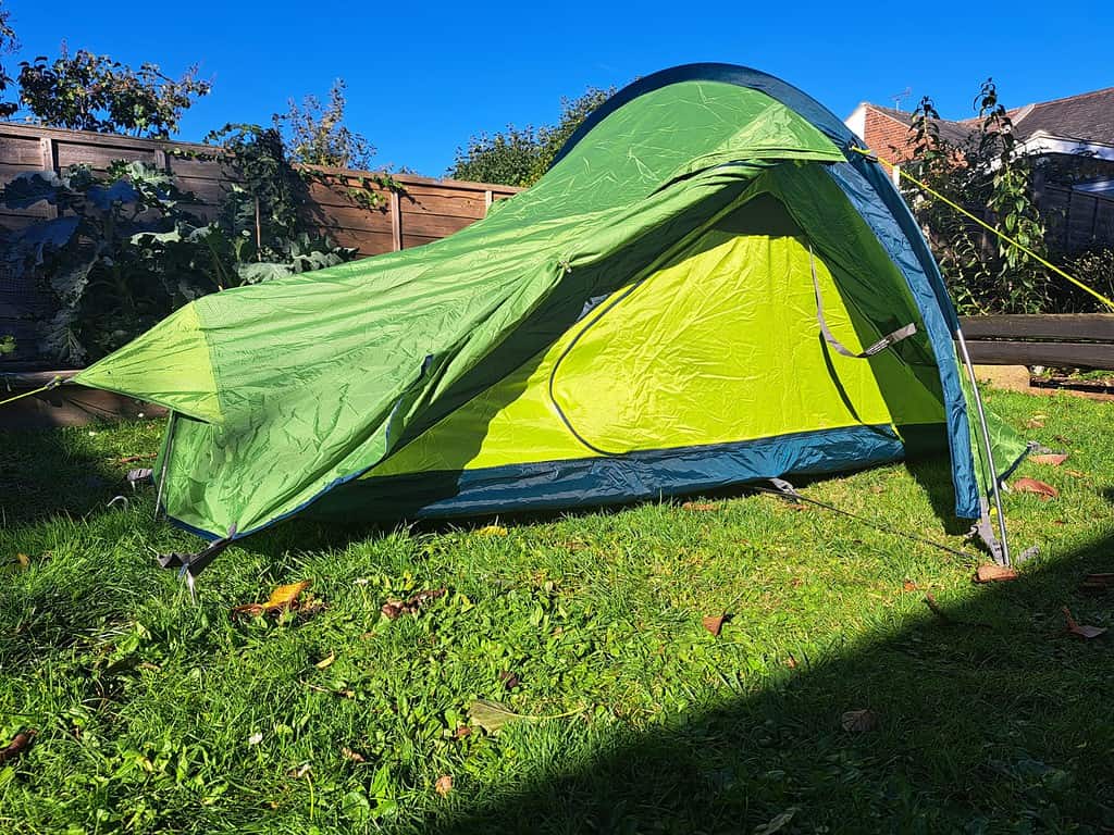Vango Apex Compact 200