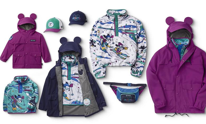 1. Children’s outdoor winter clothing set with Mickey Mouse print and warm jackets.