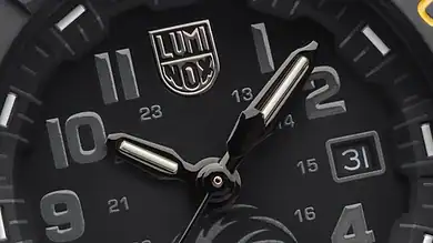 Durable tactical watch with Navy SEAL emblem and precise timekeeping.