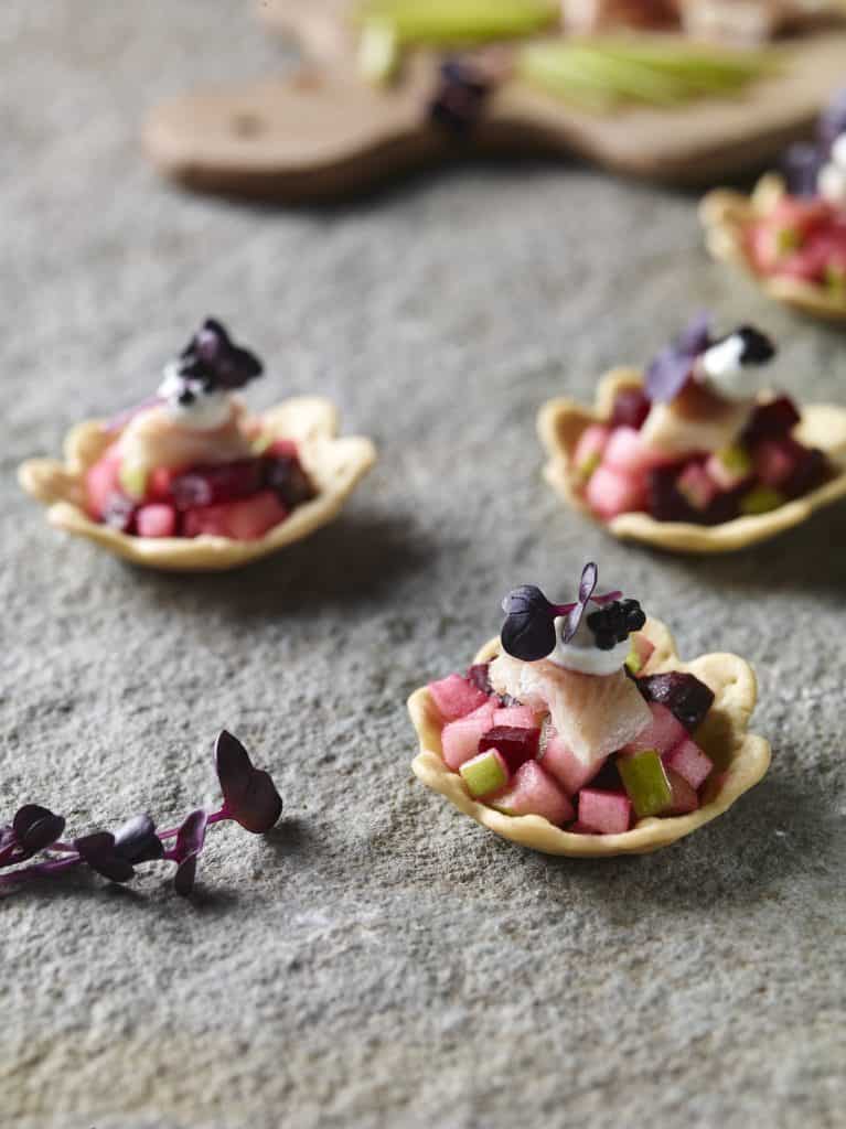 140  Shortcrust Flower Cuppies Neutral 5.5cm