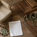 debarras meuble vieux fauteuil cartons outils