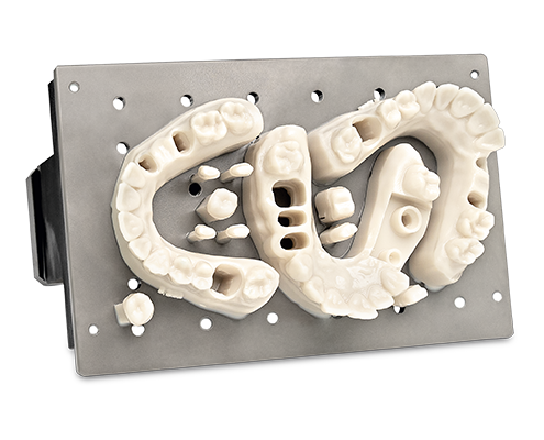 Three crown and bridge models with dies 3D printed on the PRO 20’s build platform