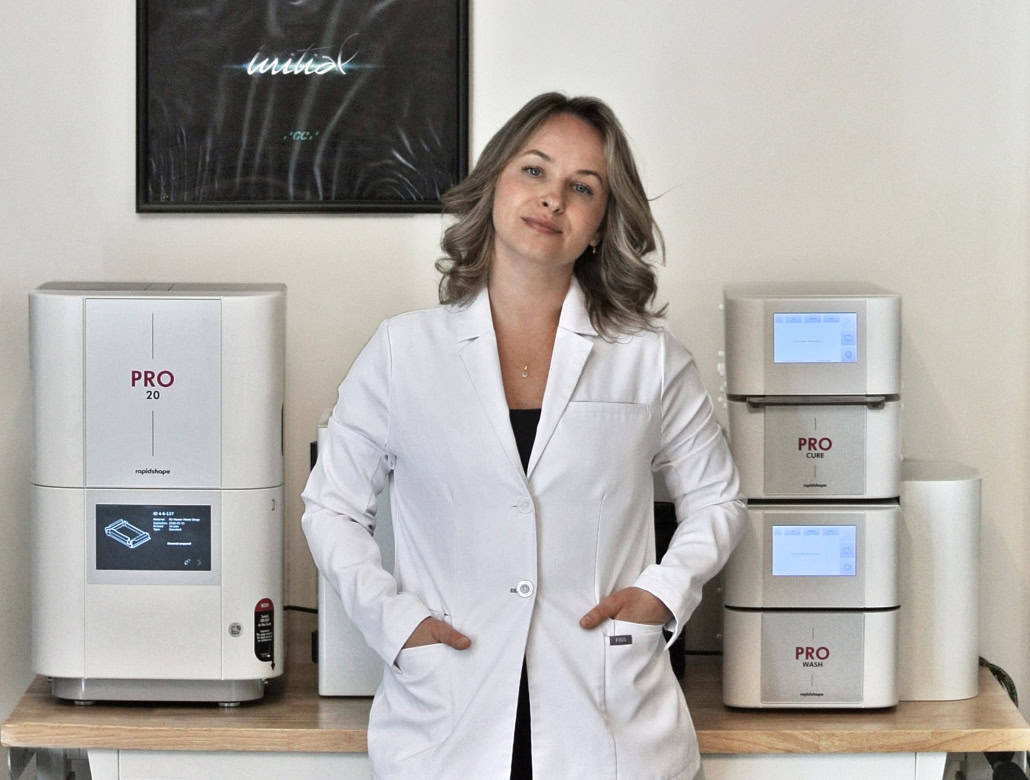 Aleksandra Polczynski with her Rapid Shape PRO 20 3D Printing Solution