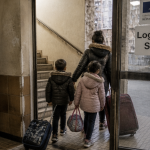 qu est ce qu un logement social famille entre dans hlm