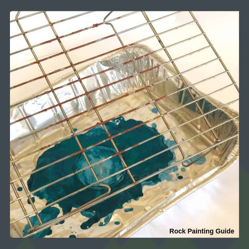 How to Make Beautiful Marbled Stone Photo Holders 7 paint pour tray