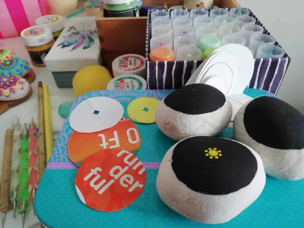 Easy Mandala Rock Painting for Beginners: Free Dot Art PDF 11 IMG 20181014 131215