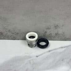 Lowara 131 14mm mechanical seal, 0140.131.R.N.B, Goulds 10L36 equivalent, single seal Gianneschi T-13 mechanical seal, ceramic/carbon faces with Buna, Gianneschi T-13 mechanical seals, ceramic/carbon faces with Buna, shaft sizes 12mm to 32mm