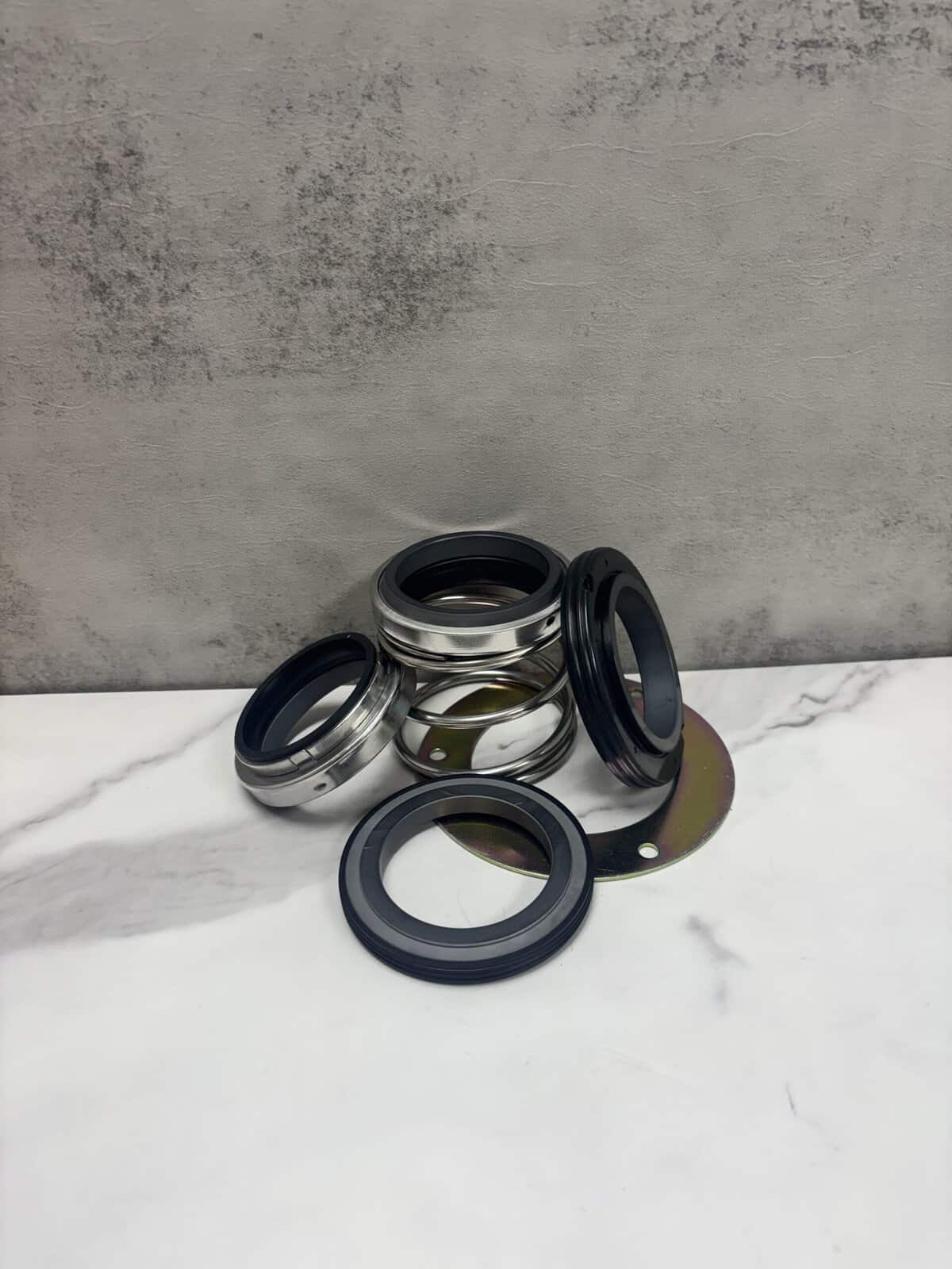 Tsurumi H-50T 50mm double mechanical seal 025-268-18, upper CAR/SiC and lower SiC/SiC faces, upper and lower set