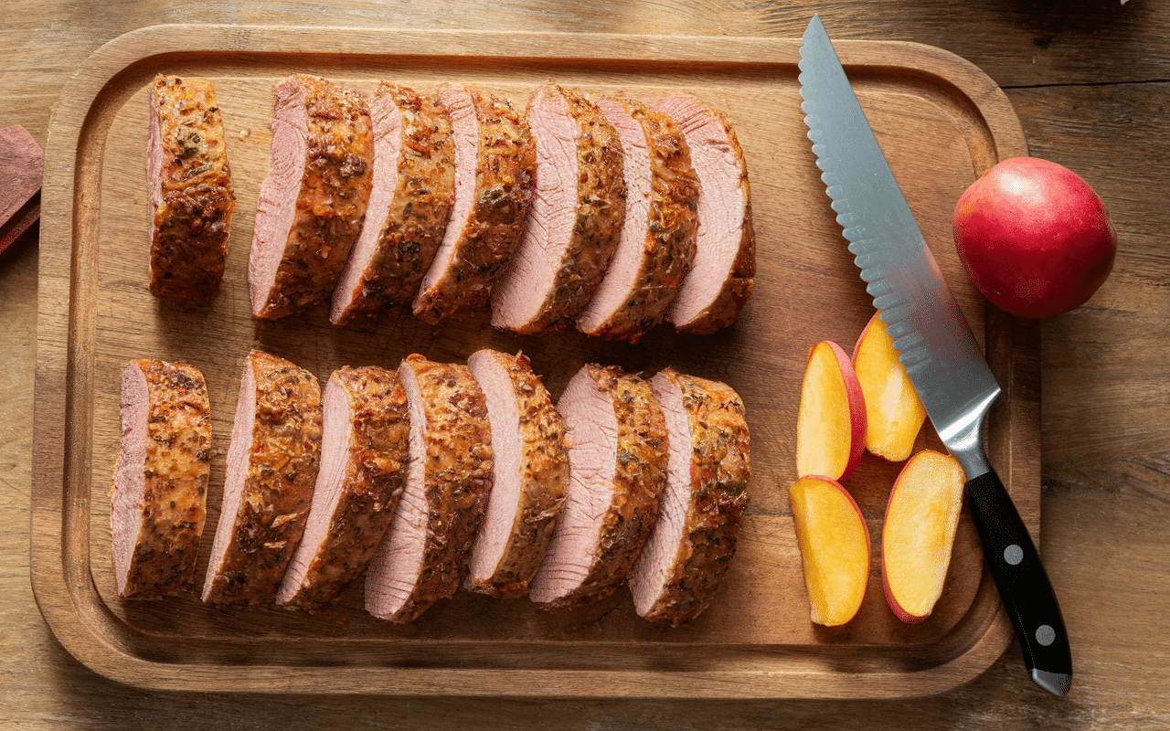 amuses bouches apéritif avec magret de canard séché et pomme tranchées