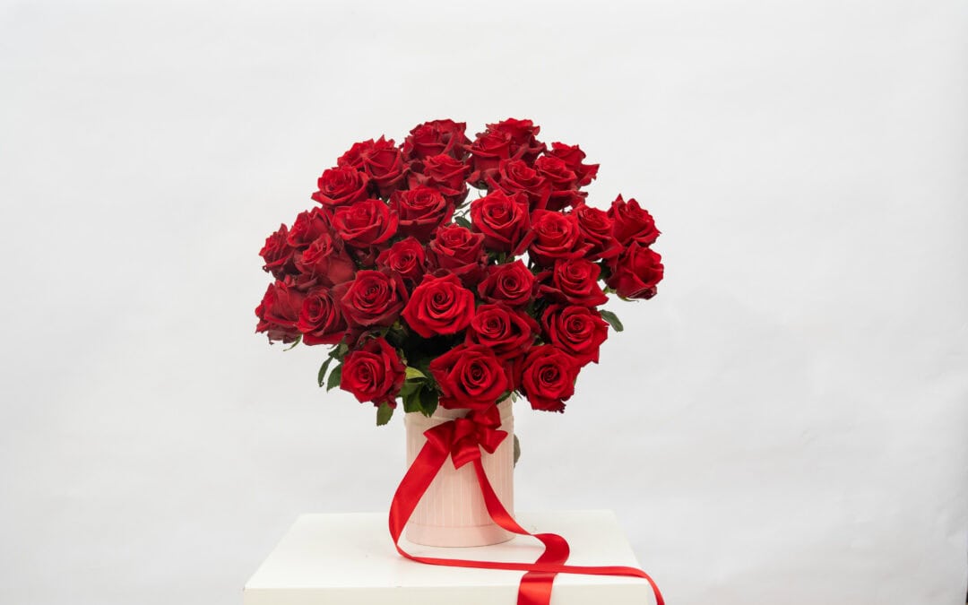 Valentine’s Day Premium Roses: A Look Inside Star Roses