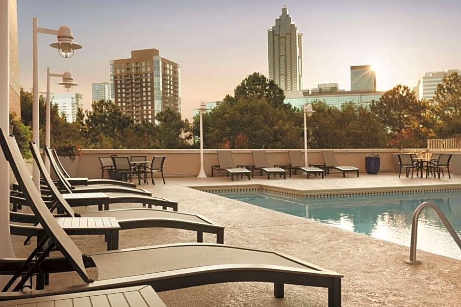 Embassy Suites Atlanta near Mercedes-Benz Stadium