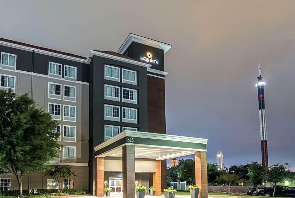 La Quinta Inn Arlington North 6 Flags Dr near AT&T Stadium Dallas