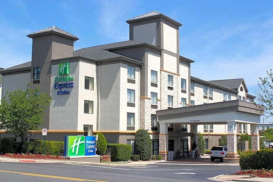 Holiday Inn Express & Suites Charlotte-Concord-I-85 By IHG near Charlotte Motor Speedway