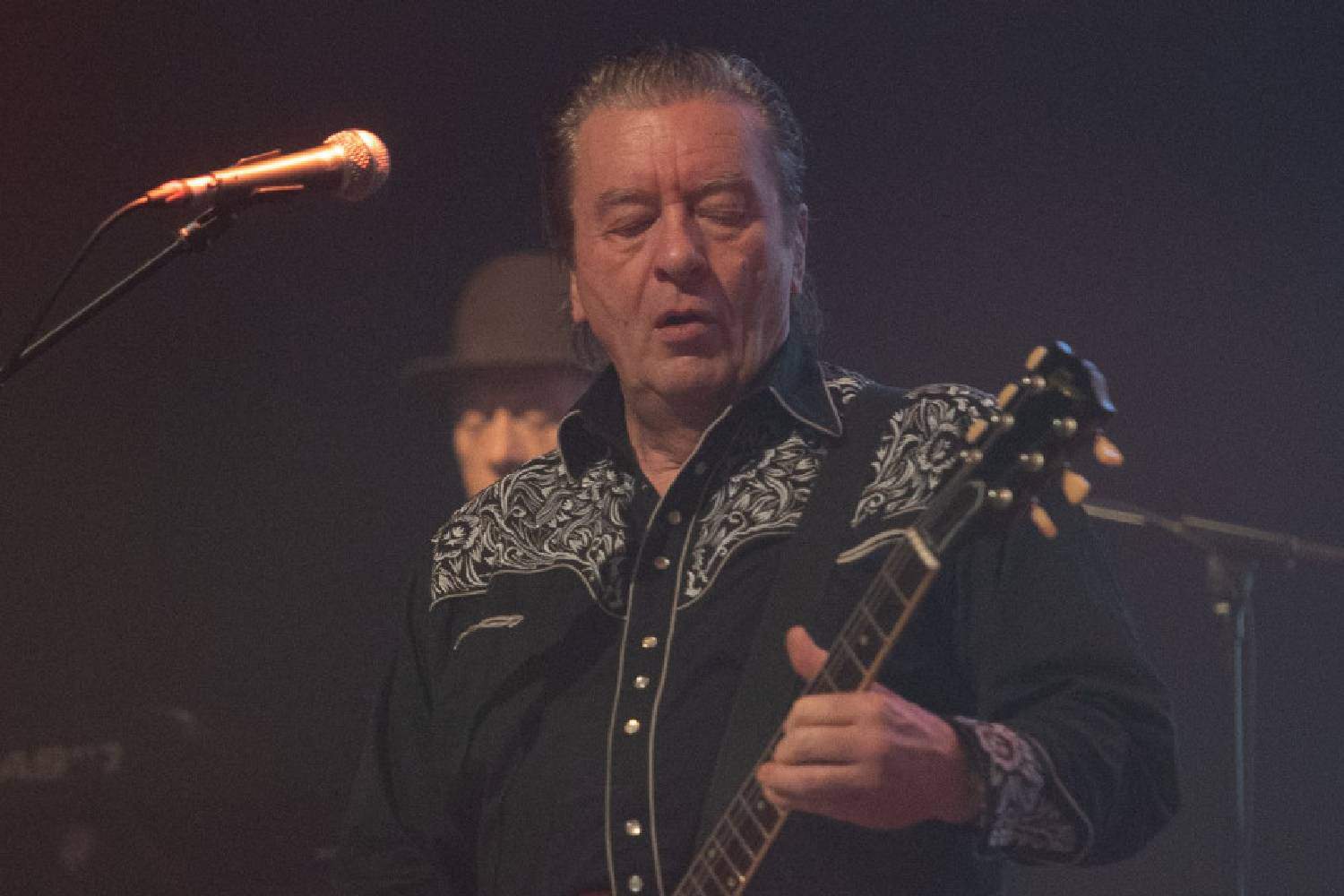 Garry roberts dies cause death biography