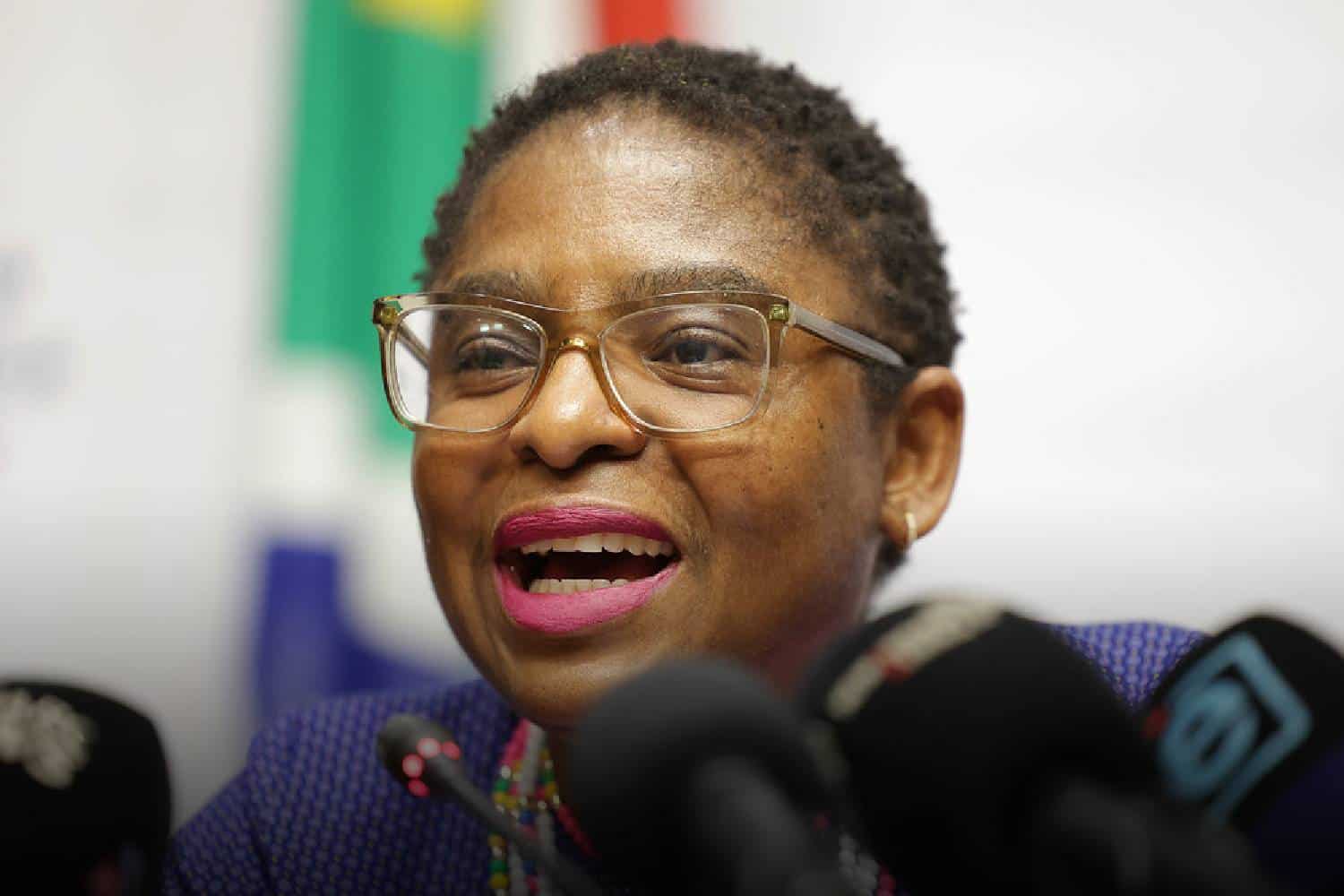 Khumbudzo Ntshavheni