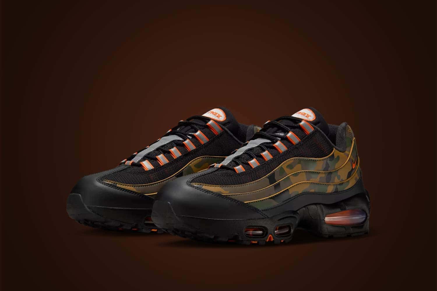 Air Max 95
Black and Golden Beige
