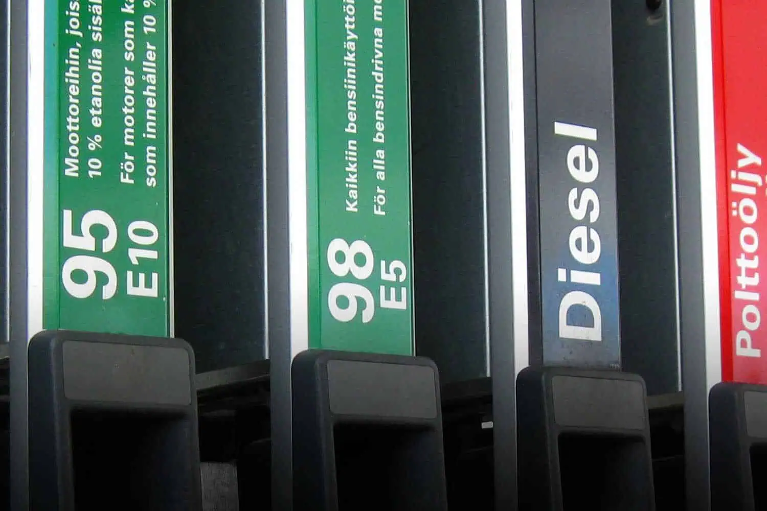 petrol prices forecast november 2025