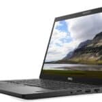 Οθόνη laptop Dell με ορεινό τοπίο και λευκό σύννεφο, έτοιμο για αγορά και χρήση.