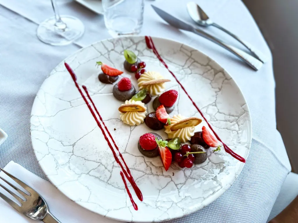 Weekend in Brittany: Two Gourmet Hotel-Restaurants to Discover 2610 20220806 164607 0 9533