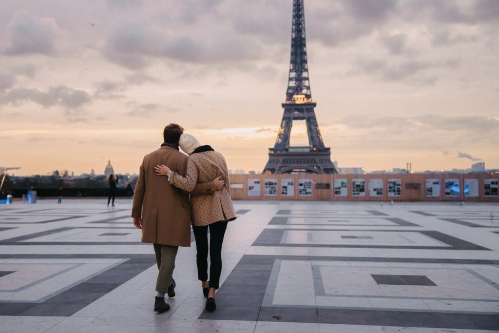 Top 4 des destinations françaises incontournables pour un week-end en amoureux istock 1372126915