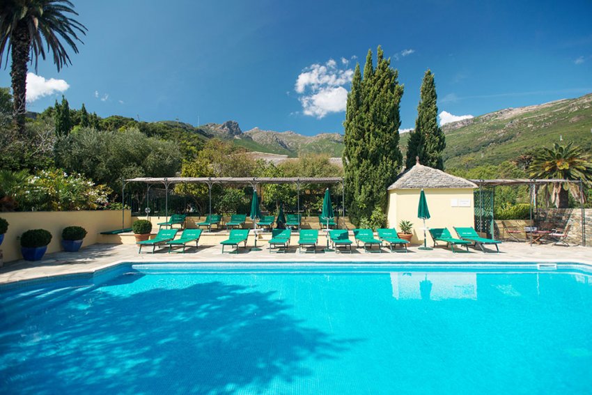 Visiter le cap Corse le temps d’un week-end piscine corse