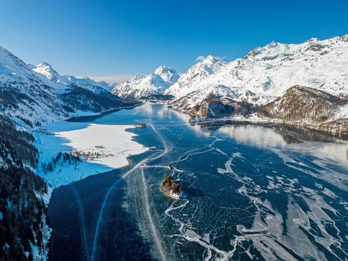 Nos meilleures destinations pour voyager en février en Europe istock 1201258265