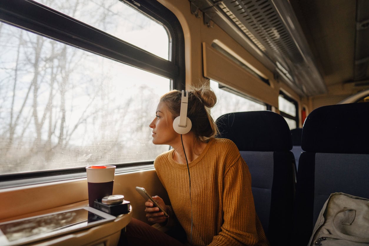 6 bonnes raisons de voyager en Europe en train istock 1254048604