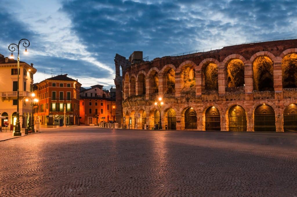 Idées de week-ends en amoureux en Europe istock 173765464