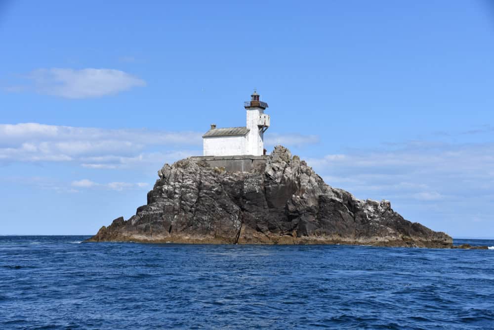 phare tevennec ©shutterstock 1398618833 gregory valle