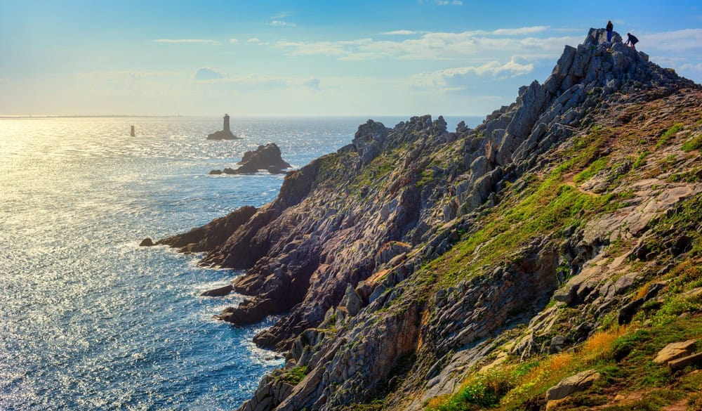 pointe du raz ©shutterstock 2443624083 boris stroujko